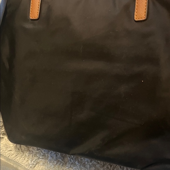 Michael Kors Kempton Large EW Tote Tote Nylon – Luggage Online Michael Kors Kempton Black Tote with Brown Trim and Gold hardware
